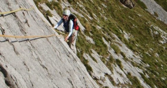 escalada Fresnidiello Picos de Europa 2 SERAC COMPAÑÍA DE GUÍAS