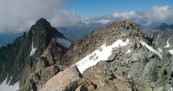 Cresta Besiberri Pirineo 1 SERAC COMPAÑÍA DE GUÍAS